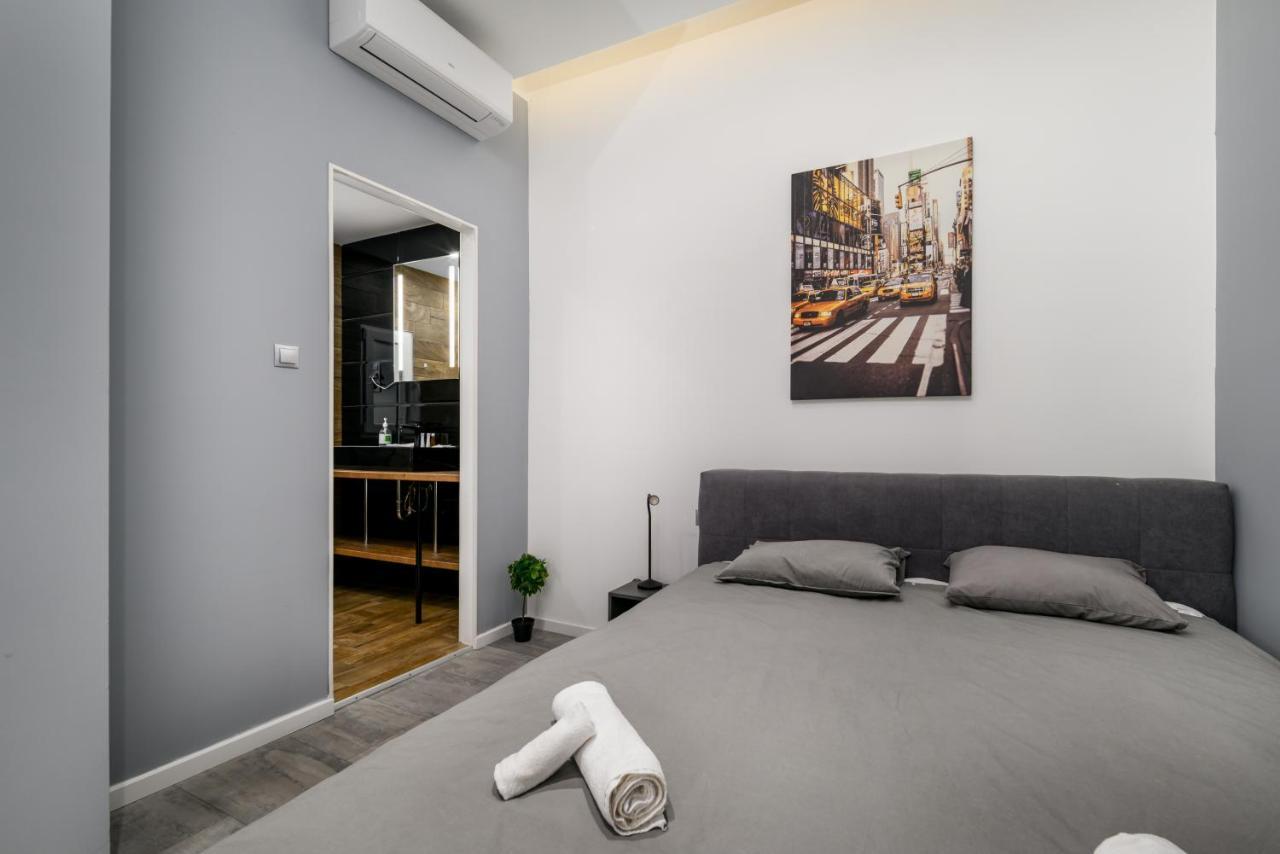 Lion 3bedroom In Hear Of *
